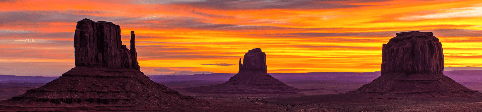 monumento-valle-puesta de sol-1920x450